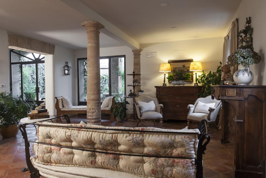 Bed & Breakfast Villino Di Porporano Parma