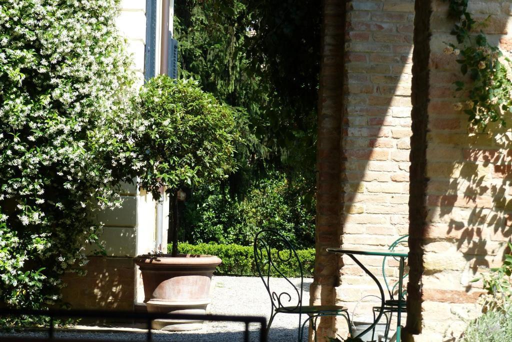 Bed & Breakfast Villino Di Porporano Parma